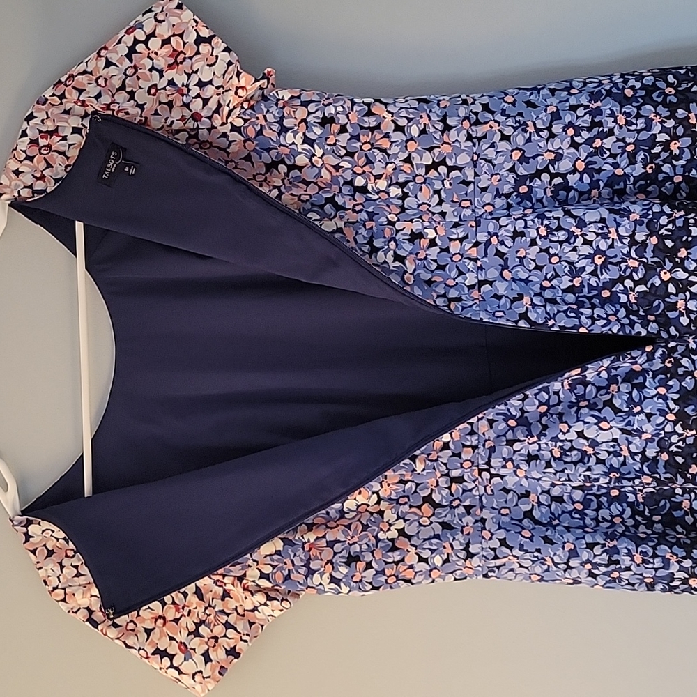 EUC TALBOTS Floral Dress SZ 8P Light Colors And Shades Of Blue - Picture 5 of 11